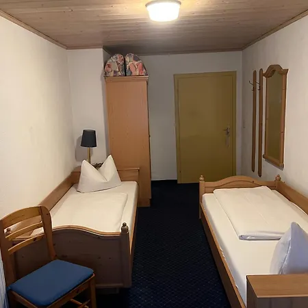 Pensjonat Zur Post 3*